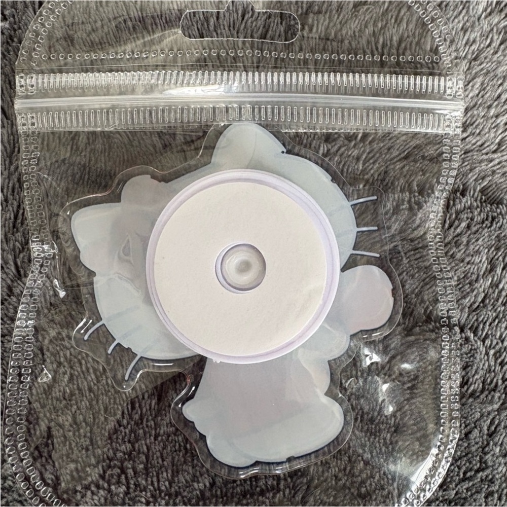 Hello Kitty Bundle - Picture 8 of 13
